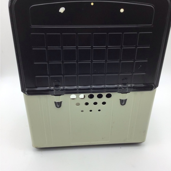 1950’s German Toy Tin Kitchen Set - Picture 2 of 9